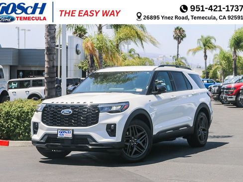 New 2026 Ford Explorer ST-Line w/ ST-Line Street Pack RWD image 1