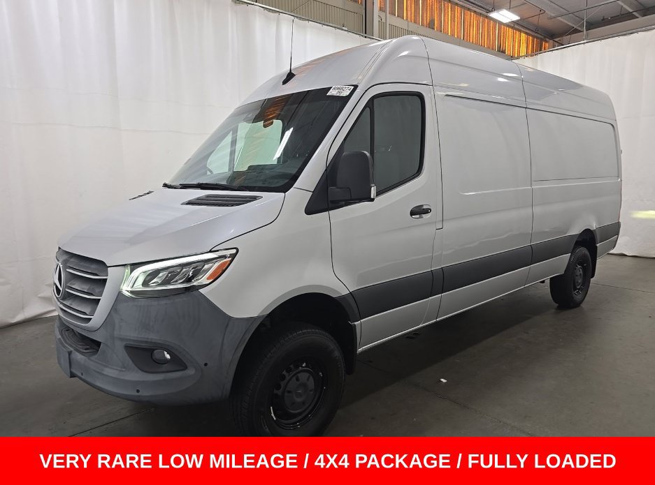 Used 2022 Mercedes-Benz Sprinter 2500 image 1