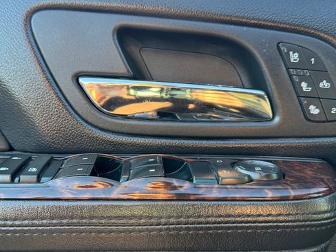 Used 2011 GMC Sierra 3500 Denali image 14