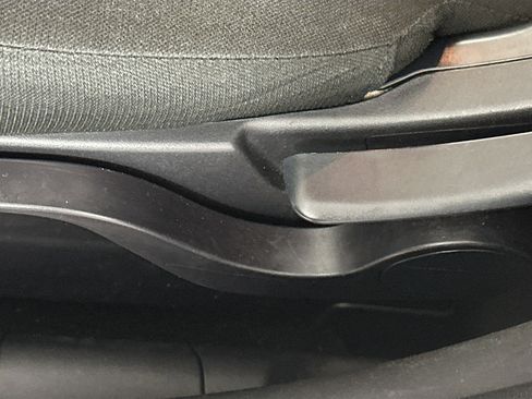 Used 2021 Mitsubishi Outlander Sport ES image 13