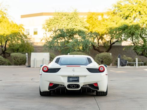 Used 2012 Ferrari 458 Italia Coupe RWD image 7