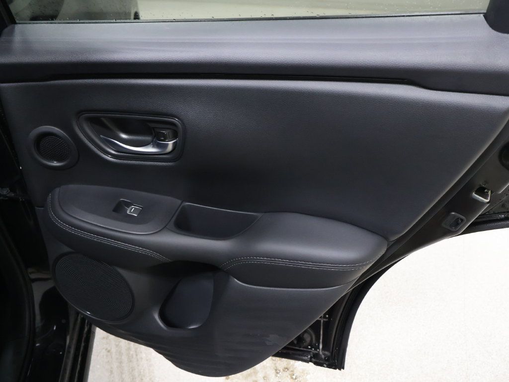New 2027 Honda HR-V EX-L image 16