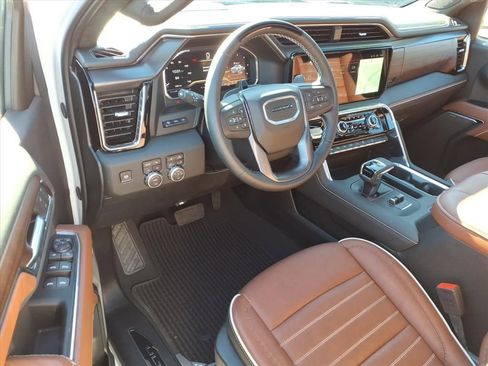 Used 2025 GMC Sierra 1500 Denali Ultimate image 16