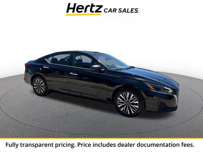 Used 2025 Nissan Altima 2.5 SV