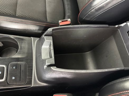 Used 2023 Ford Escape ST-Line FWD image 37