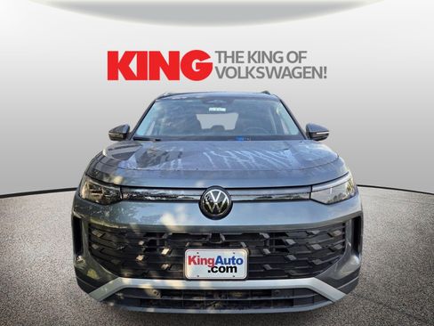 New 2026 Volkswagen Tiguan SE AWD/4WD image 9