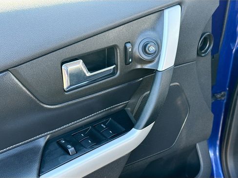 Used 2013 Ford Edge SE image 8