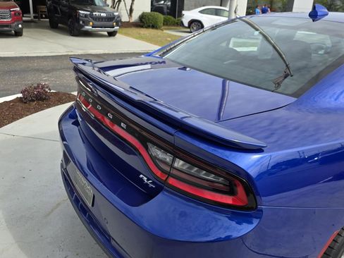 Used 2022 Dodge Charger R/T RWD image 32