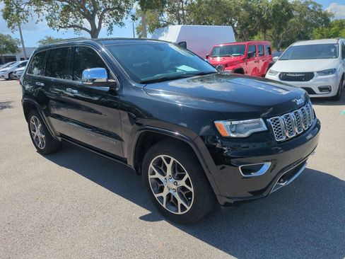Used 2019 Jeep Grand Cherokee Overland RWD image 2