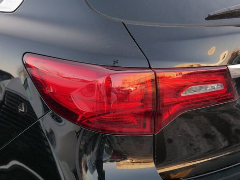 Used 2020 Acura MDX SH-AWD w/ Technology Package image 17