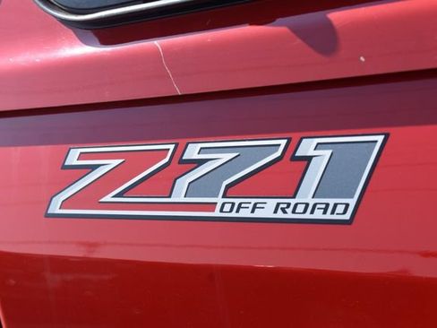 Used 2016 Chevrolet Colorado Z71 AWD/4WD image 16