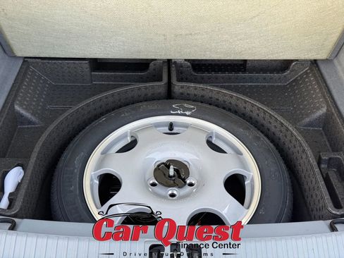 Used 2021 Lincoln Nautilus Reserve image 17