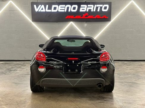 Used 2006 Pontiac Solstice Convertible w/ Premium Package RWD image 19