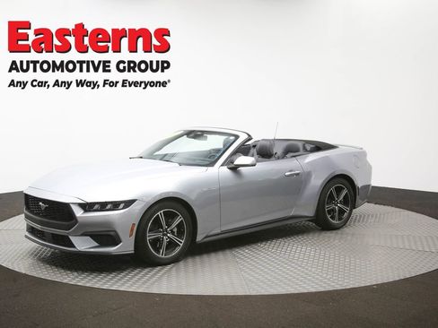 Used 2025 Ford Mustang Premium RWD image 53