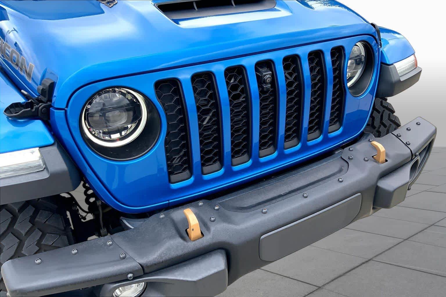 Used 2023 Jeep Wrangler Unlimited Rubicon 392 w/ Trailer Tow Package AWD/4WD image 30