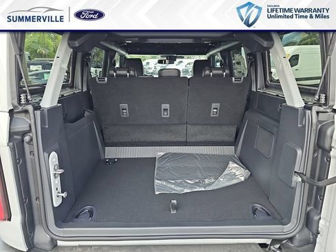 New 2026 Ford Bronco Outer Banks w/ Sasquatch Package AWD/4WD image 14