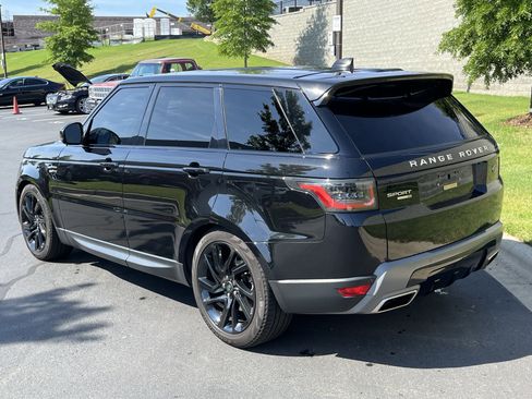 Used 2019 Land Rover Range Rover Sport SE AWD/4WD image 5