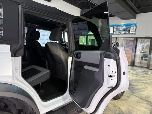 Used 2022 Ford Bronco Big Bend w/ Sasquatch Package image 49