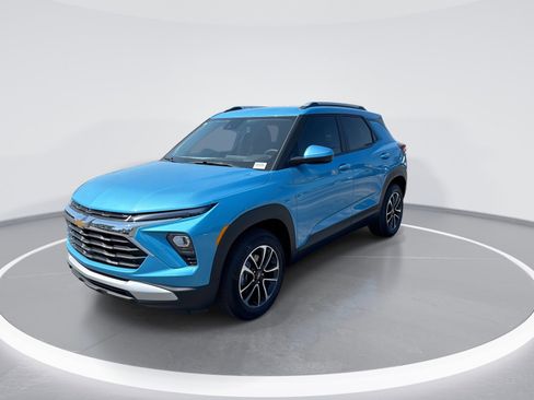 New 2026 Chevrolet TrailBlazer LT w/ Convenience Package FWD image 5