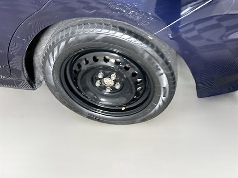 Used 2020 Subaru Impreza 2.0i image 11