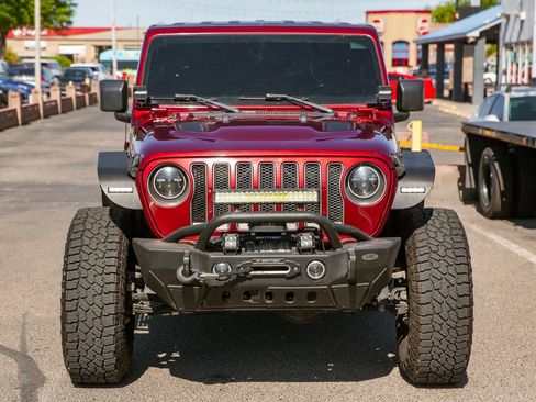 Used 2021 Jeep Wrangler Unlimited Rubicon AWD/4WD image 3