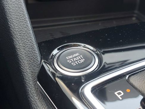Used 2025 Kia Sportage SX FWD image 34