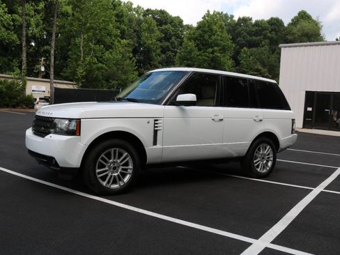 Used 2012 Land Rover Range Rover HSE AWD/4WD image 28