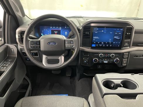 Used 2025 Ford F150 XLT w/ Equipment Group 301A Standard image 29