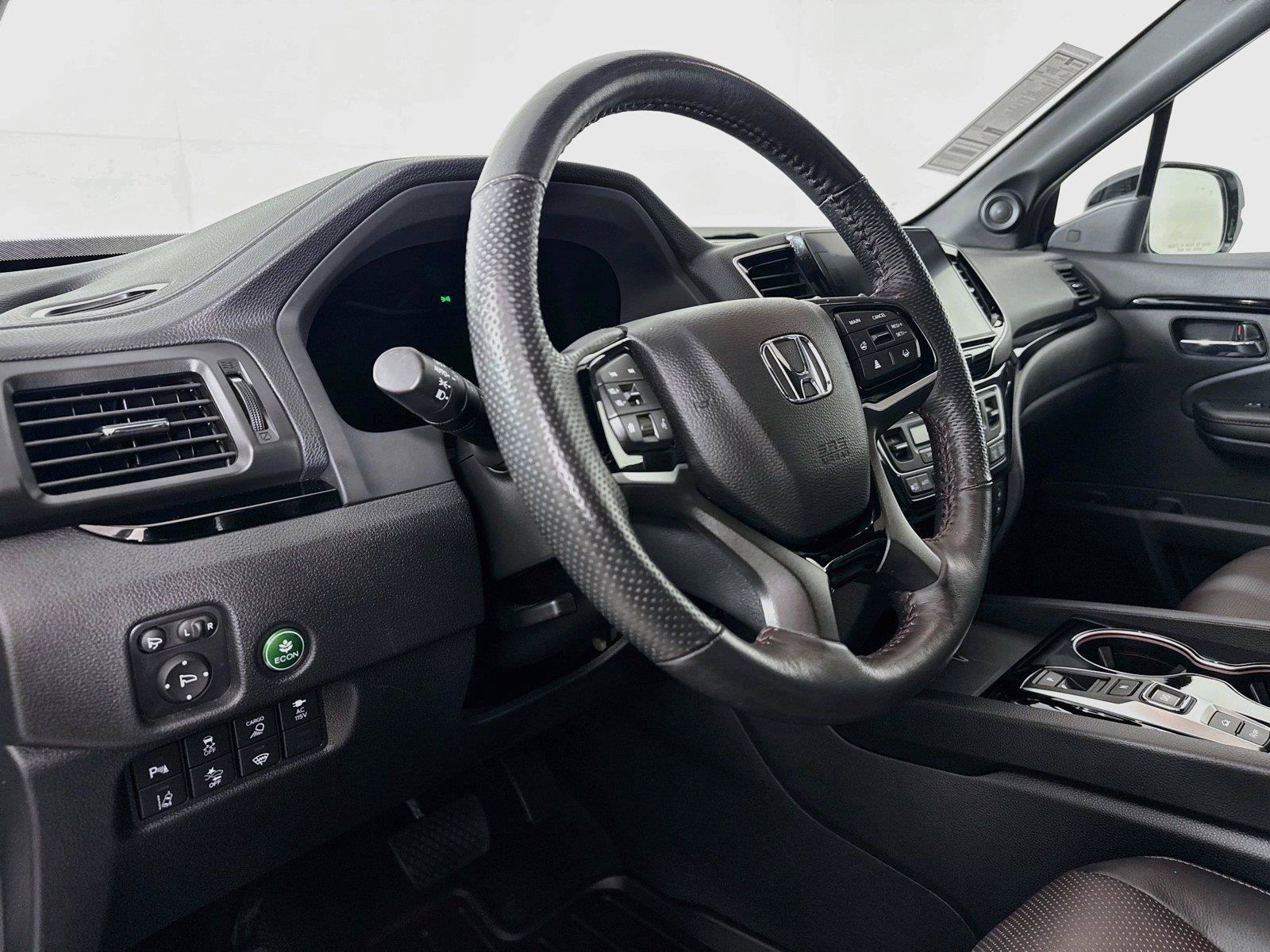 Used 2024 Honda Ridgeline Black Edition image 4