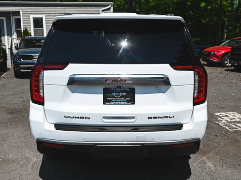 Used 2023 GMC Yukon Denali AWD/4WD image 5