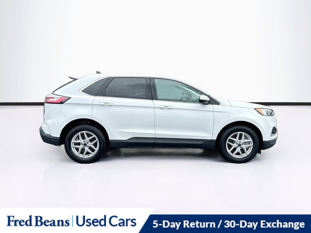 Used 2024 Ford Edge SEL AWD/4WD image 10