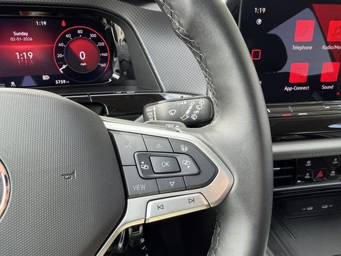 Used 2025 Volkswagen Atlas Peak Edition SE image 30