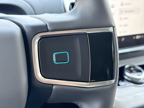 New 2026 Ford Expedition Active RWD image 32