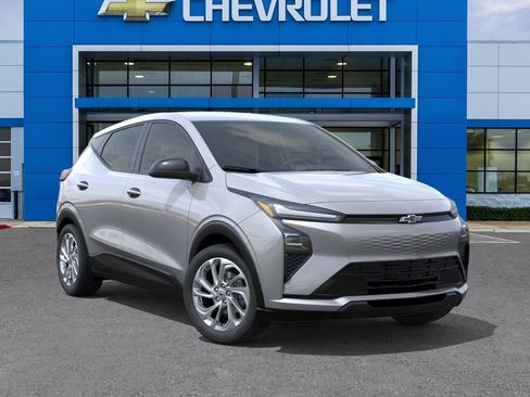 New 2027 Chevrolet Bolt LT FWD image 7