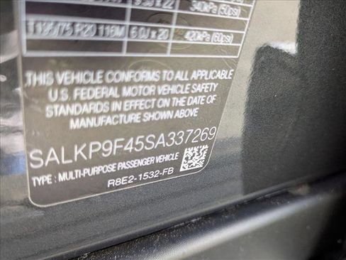 New 2025 Land Rover Range Rover SE image 19