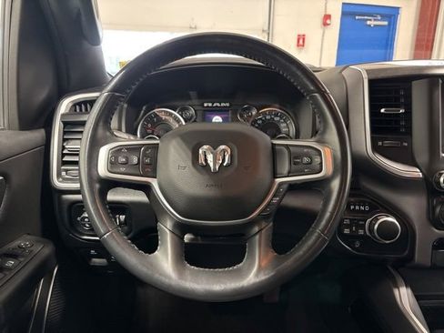 Used 2022 RAM 1500 Big Horn AWD/4WD image 14