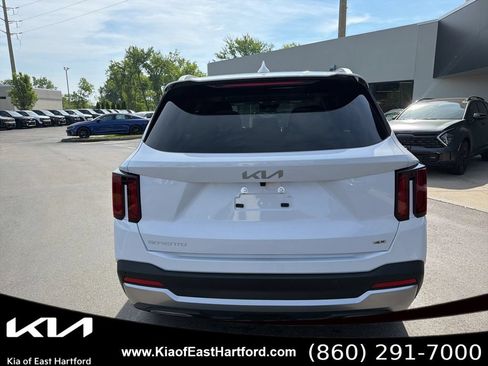 New 2026 Kia Sorento EX AWD/4WD image 9