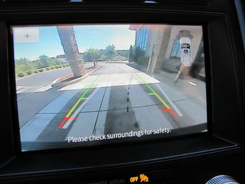 Used 2018 Ford Expedition Max Limited w/ Equipment Group 301A RWD image 47