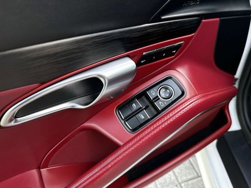 Used 2019 Porsche 911 Targa 4 GTS AWD/4WD image 19