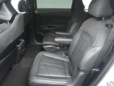 New 2027 Kia Telluride SX Prestige X-Pro AWD/4WD image 32