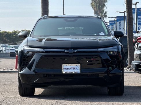 New 2025 Chevrolet Blazer EV RS image 9