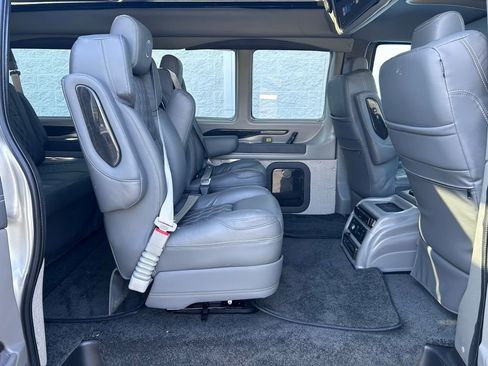 New 2025 GMC Savana 2500 w/ Driver Convenience Package image 30