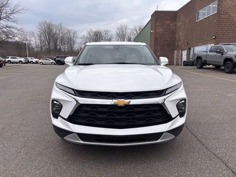 Used 2023 Chevrolet Blazer LT image 4