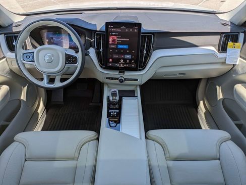 New 2026 Volvo XC60 B5 Ultra w/ Protection Package Premier AWD/4WD image 19