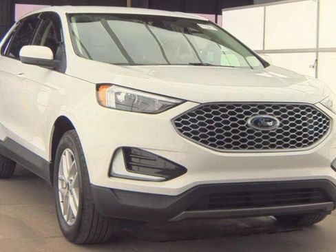 Used 2023 Ford Edge SEL image 1