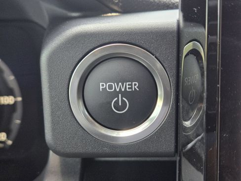 New 2026 Toyota 4Runner Limited AWD/4WD image 19