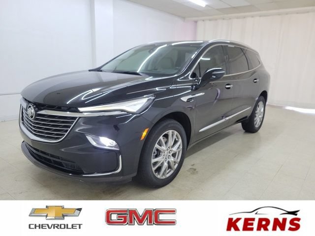 Used 2023 Buick Enclave Premium w/ Experience Buick Package FWD image 1