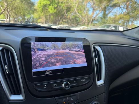 Used 2023 Chevrolet Malibu LT w/ Driver Confidence Package image 20