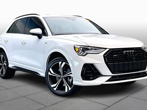 Used 2024 Audi Q3 2.0T Premium Plus w/ Premium Plus Package image 3