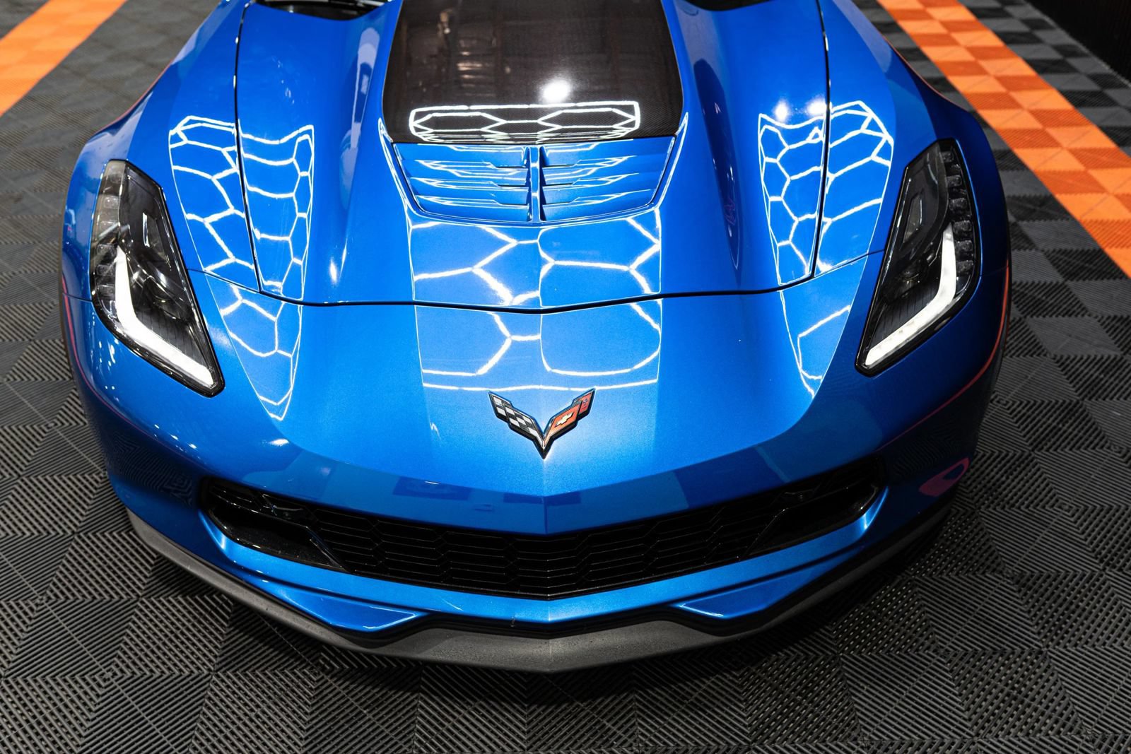 Used 2016 Chevrolet Corvette Z06 w/ 3LZ Preferred Equipment Group RWD image 8